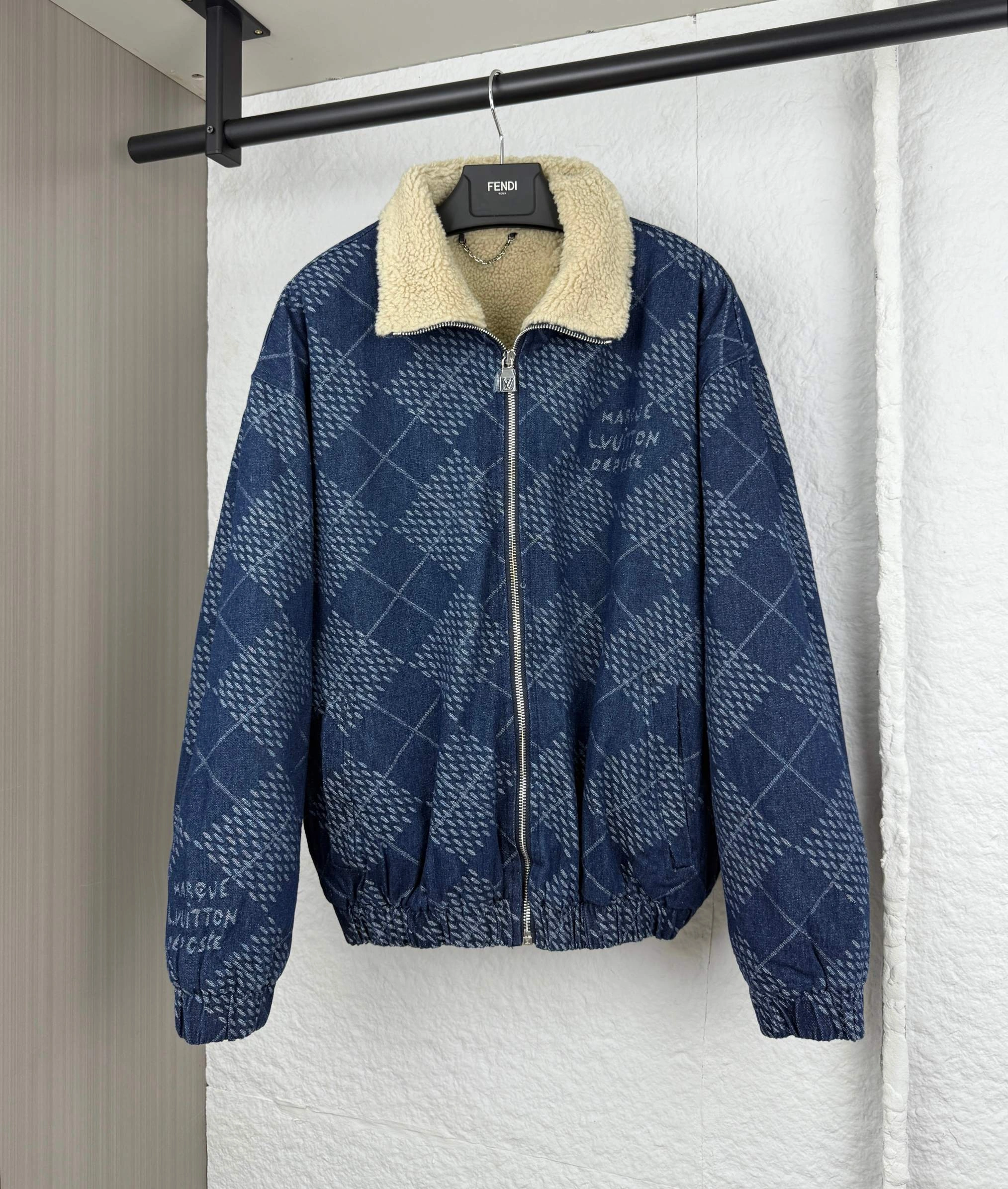 wg.luxury- 8V item:E-F431J2620